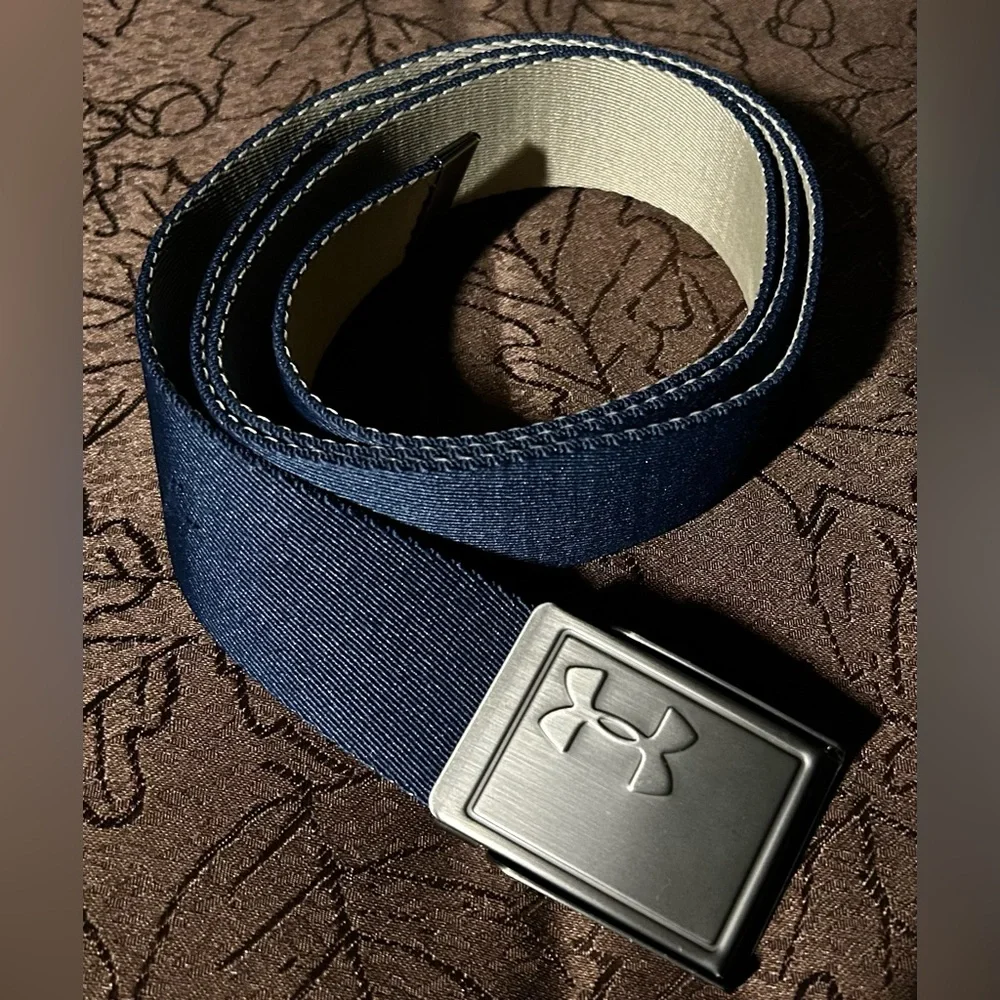 Under Armour Men's Navy and Gray Cloth Belt